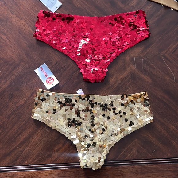 Sexy sequin booty shorts - Picture 2 of 2